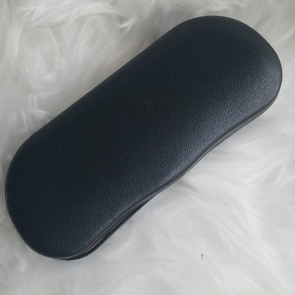 Readers with case - Picture 5 of 8